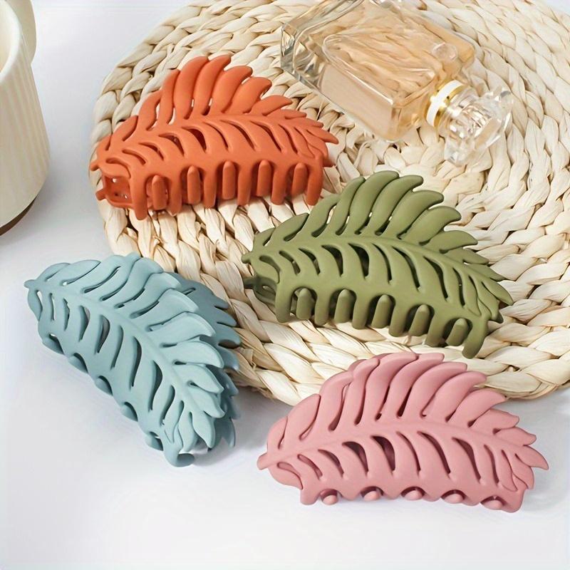 Autumn Leaf Shape Hair Clips Large Hair Claws Solid Frosted Large Hair Clip Girls Versatile Hair Accessories Hair Clip for Women