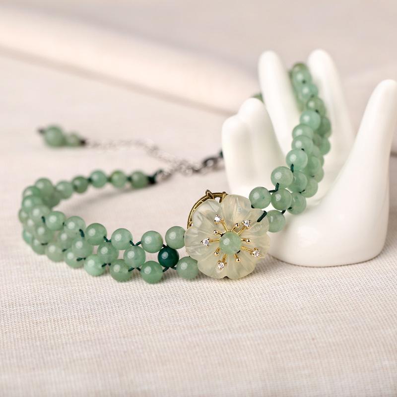 GEMCHIC Women's Vintage Ethnic Style Green Jade Flower Choker Necklace, Elegant Beaded Collarbone Chain with Crystal Pendant