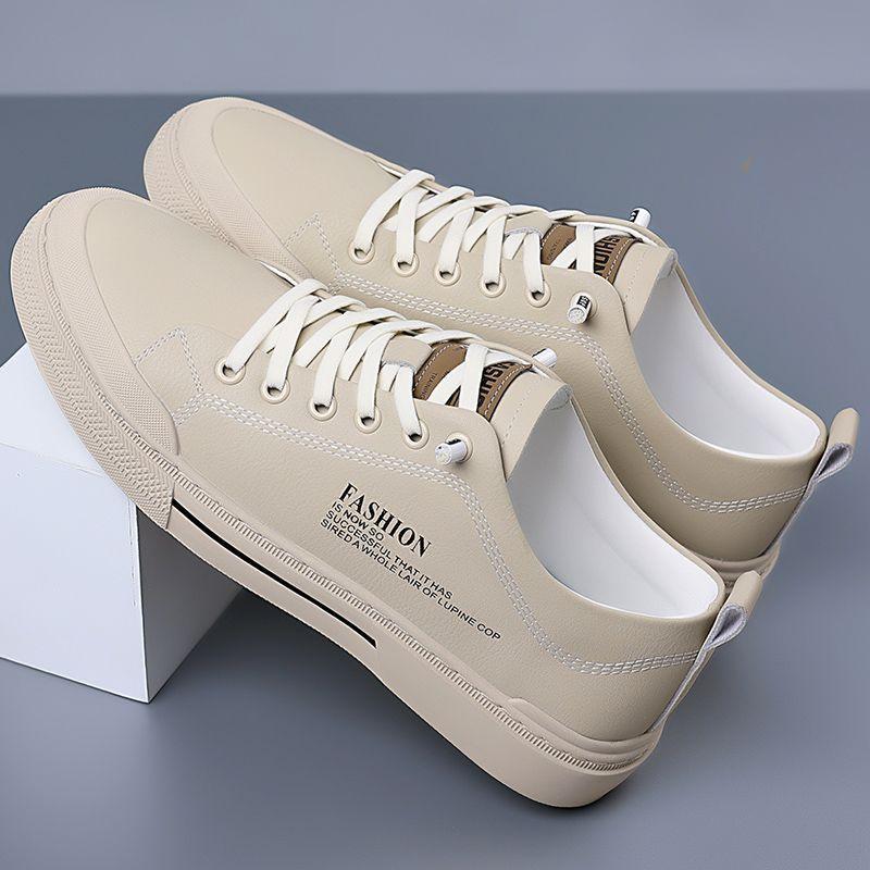 New Shoes for Men Genuine Leather Casual Shoes Concise White Flat Skateboard Shoes Street Cool Slip-on Sneaker