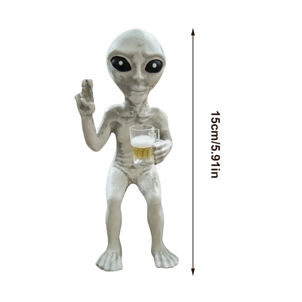 Alien Drinking Beer Resin Figurine Sculpture Ornament Small Collectible Statue for Office Entryway Home Garden Outdoor Decor