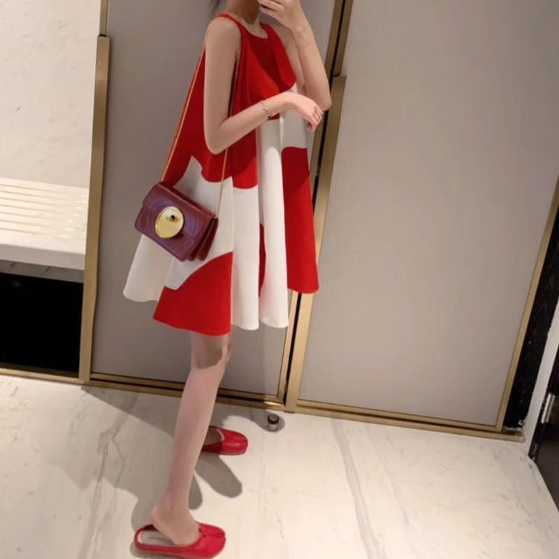 Dress Summer Korean Xiaoxiangfeng Loose Red Doll Dress Fluffy Beach Vest Dress Women's Summer Dress