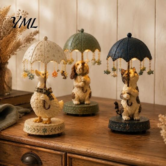 Cute Animal Sculpture Lamp Rotating Umbrella Lamp, Resin Holding Vintage Sculpture, Shape Bedside Light Tabletop Cat Dog Goose Figurine for