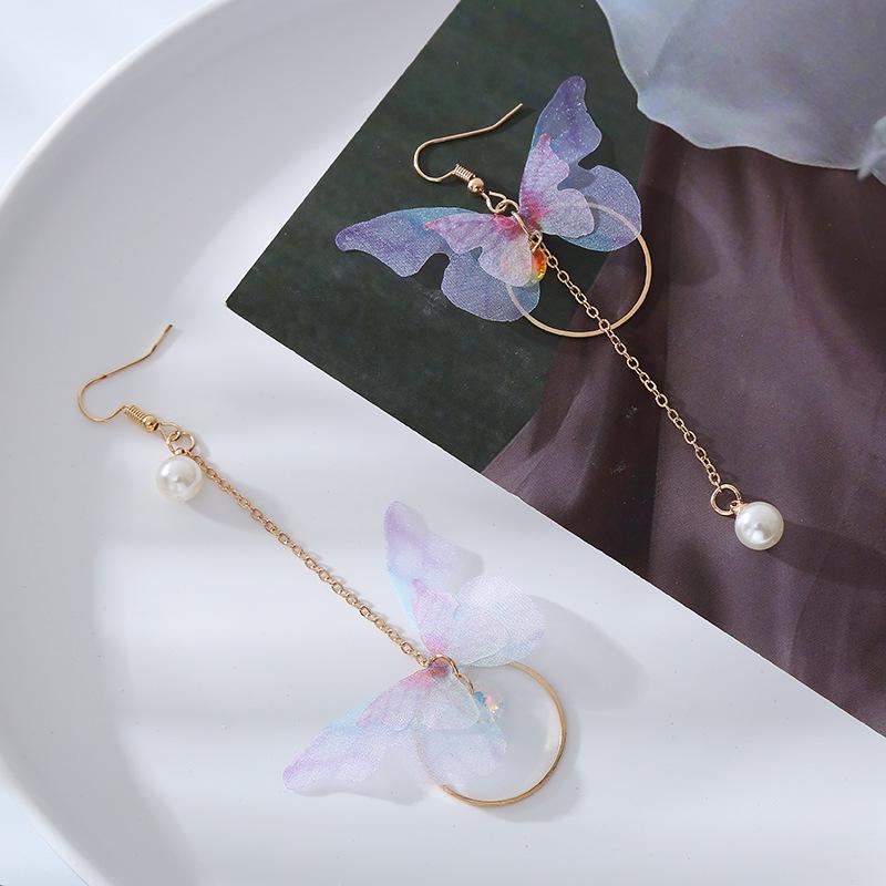 Purple Tassel Butterfly Pearl Earrings: Bold and Elegant Design