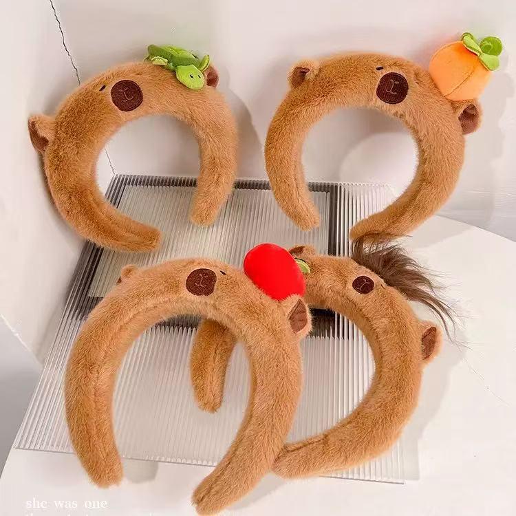 Capybara Plush Headband for Women - Adjustable, Non-Shedding, Skin-Friendly, Versatile for Autumn/Winter.