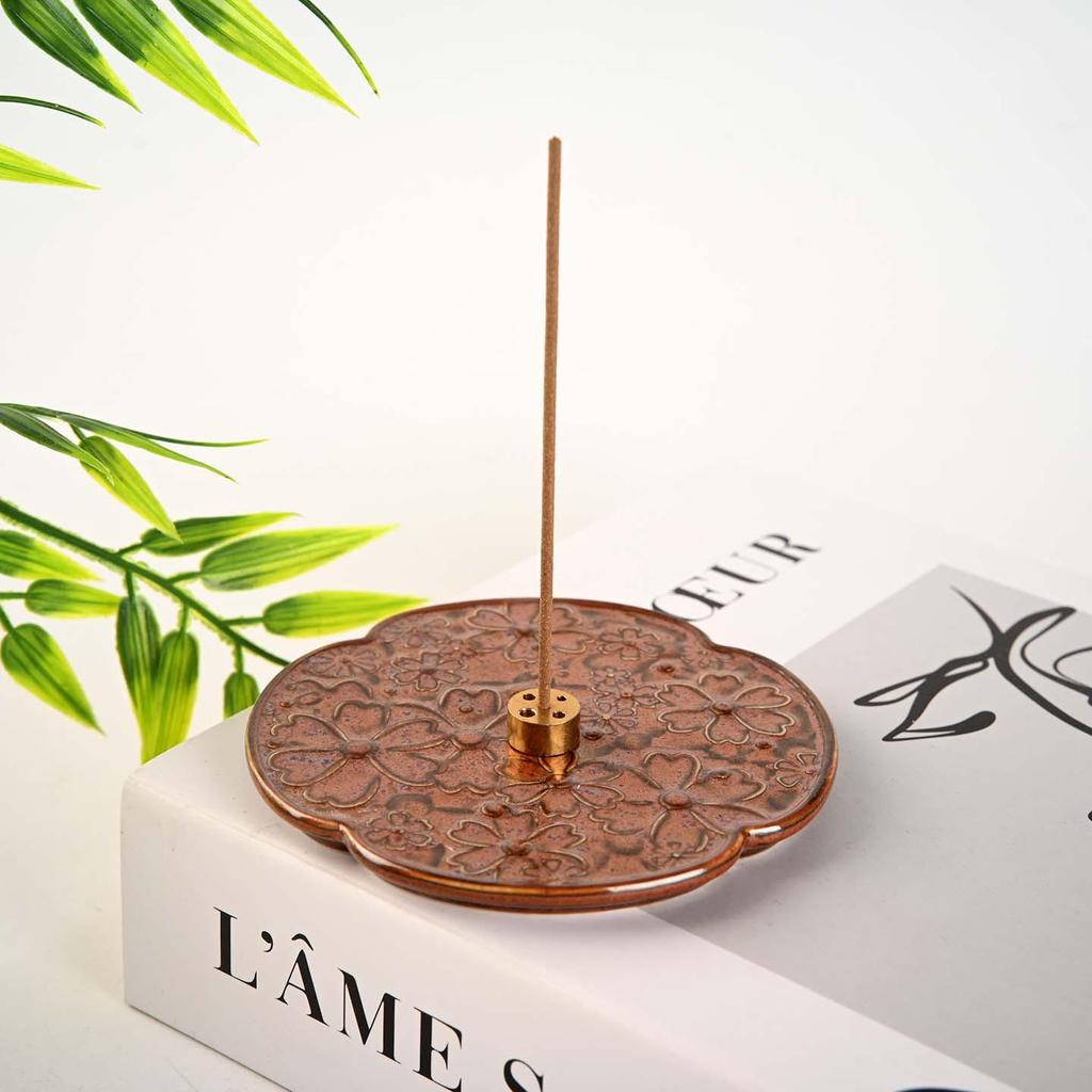 Cherry Blossom Ceramic Incense Holder - Flower-Shaped Multi-Color Stand