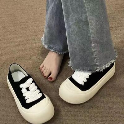 Pantofi sport cu cap mare, pantofi șic pentru femei, pantofi versatili, 2024, pantofi noi din pânză cu platformă, pantofi albi, casual și versatili