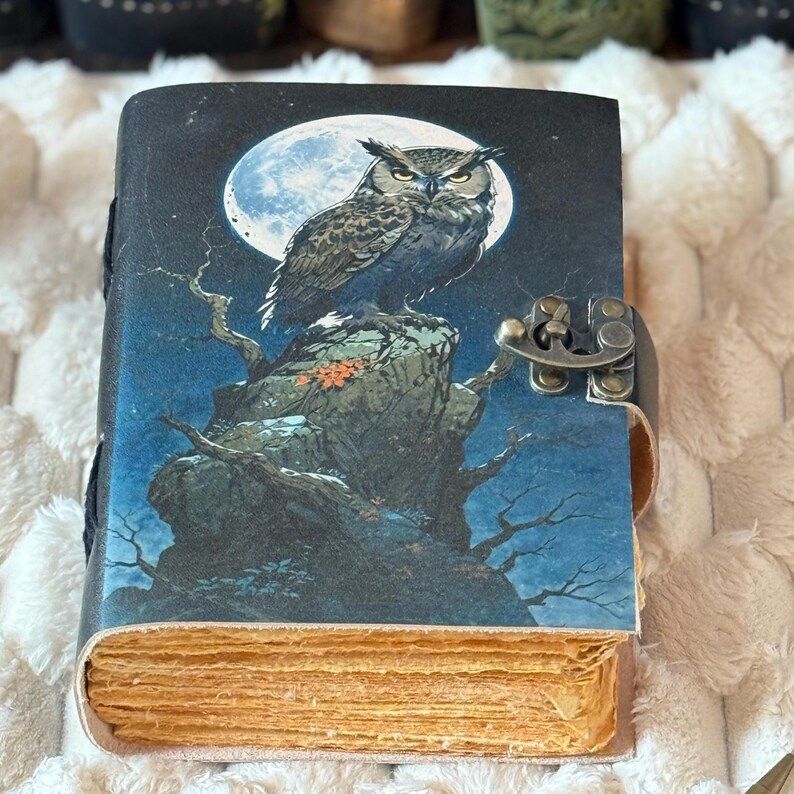 

Кожаный журнал-гримуар «Древо жизни»: Большая Книга Заклинаний, Небесные Дары 7 x 5 in