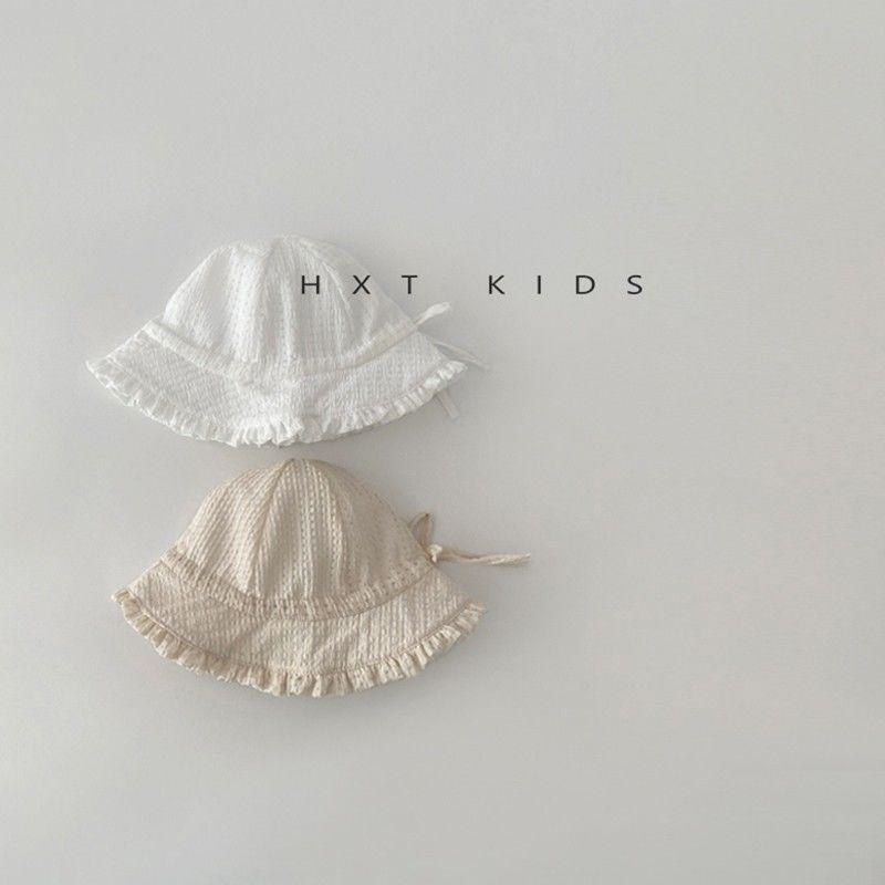Adjustable Baby Sun Hat with Ruffles - Stylish Lightweight Protection for Spring & Autumn