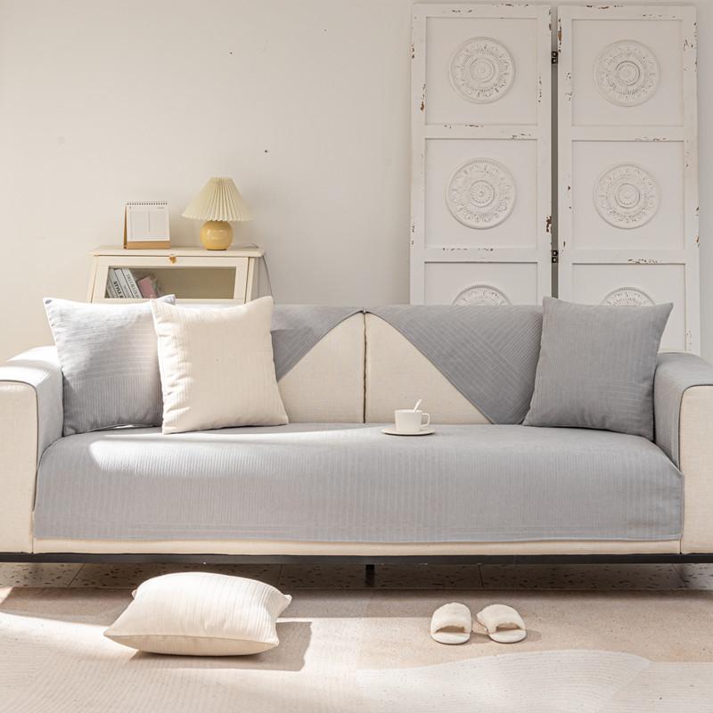 Modernes, schlichtes Chenille-Sofakissen in Volltonfarbe mit Streifen, ganzjährig rutschfest, kombiniertes Sofakissen-Handtuch