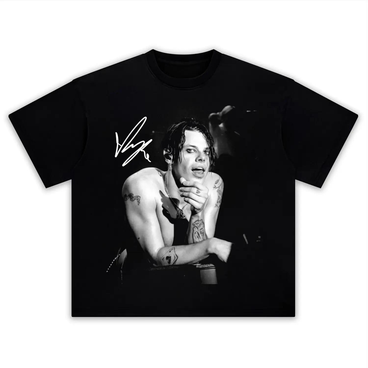 

2026 Singer YUNGBLUD Portrait Graphics 100Cotton Tshirt Unisex Fashion Retro Style Short Sleeve Unisexs Shirt Streetwear Summer S
