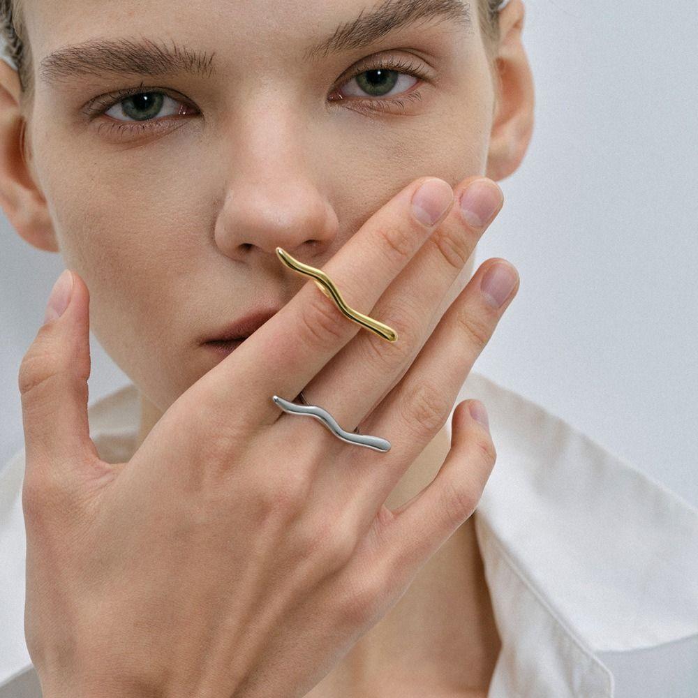 Stainless Steel Wavy Line Ring Waterproof Simple Design Personality Ring 18k Gold Plated Fashionable Accessory Minimalist Ring