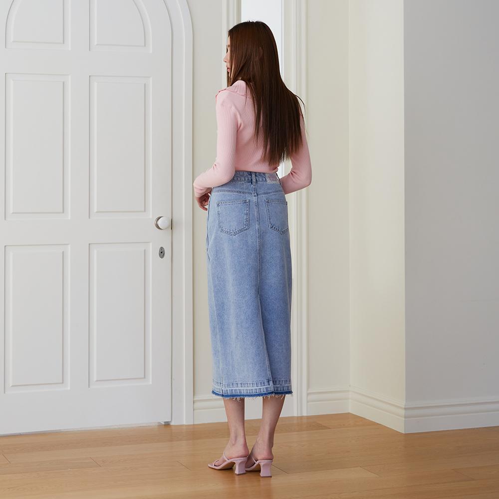 Egoiseuteu [Blue Label] Embroidery Point Midi Denim Skirt Es2Ods01