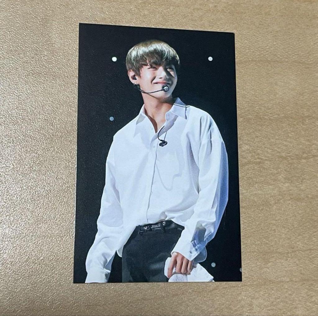 [USED] BTS "Reaching You" Taehyung (Random) Trading Card
