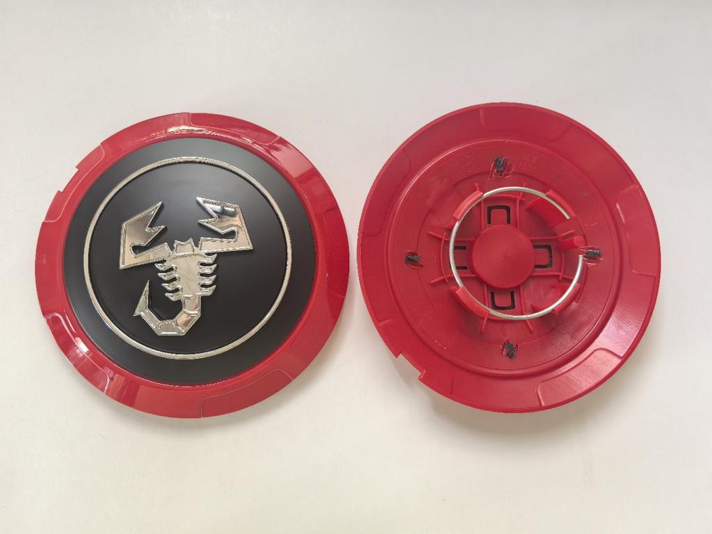 1KS 133mm Krytka náboje kola auta Samolepka emblému Příslušenství Pro Fiat Abarth 500 500C 500L 500X Tipo FR Panda Argo Freemont Viaggio