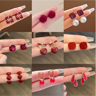 2025 Trendy Hong Kong Style Red Stud Earrings for Women: Elegant High-End Autumn/Winter Fashion