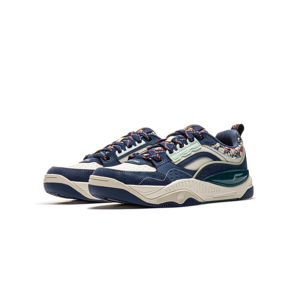 Li Ning Kids Comfortable Soft Minimalist Trendy Non-Slip Wear-Resistant Rebound Kids Skate Shoes Kids Sneakers Off-White Deep-Navy YKCV018-1