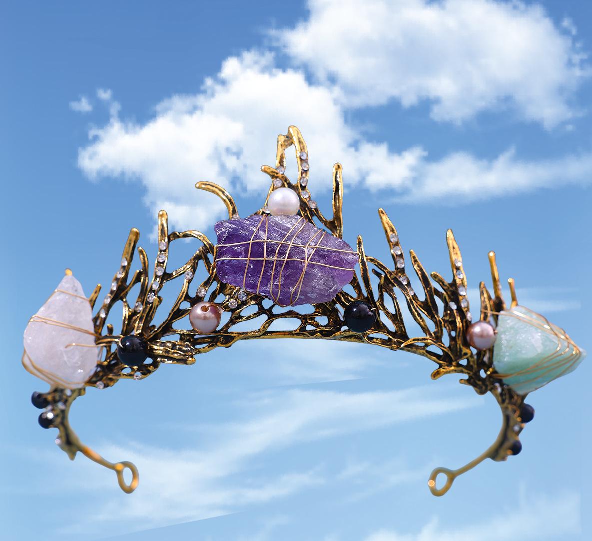 

Барокова корона з морських зірок: Риб яча луска перука для банкетних та вечірніх зачісок