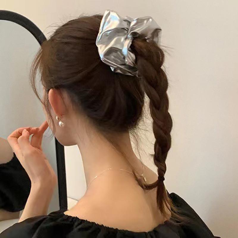 Y2k Scrunchies Metal Silver Color Medium Size Hair Tie Sweet Simple Elastic Hair Band Women Hair Accessories Daily Headwear