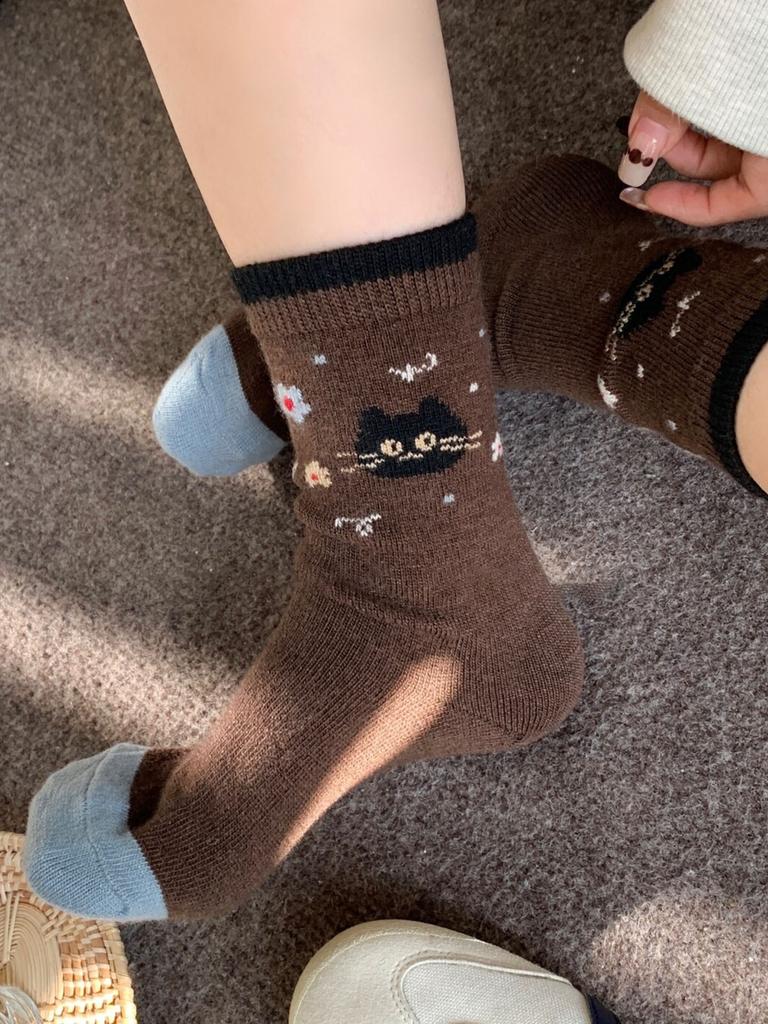 Socks Tide Cute Embroidered Bear Wool Warm Medium Tube Socks Stacking Socks