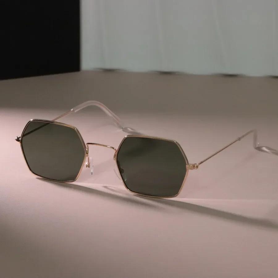 

Square Sunglasses Women Men Classic Vintage Fashion Personality Glasses Stylish Casual Minimalist Oculos Other