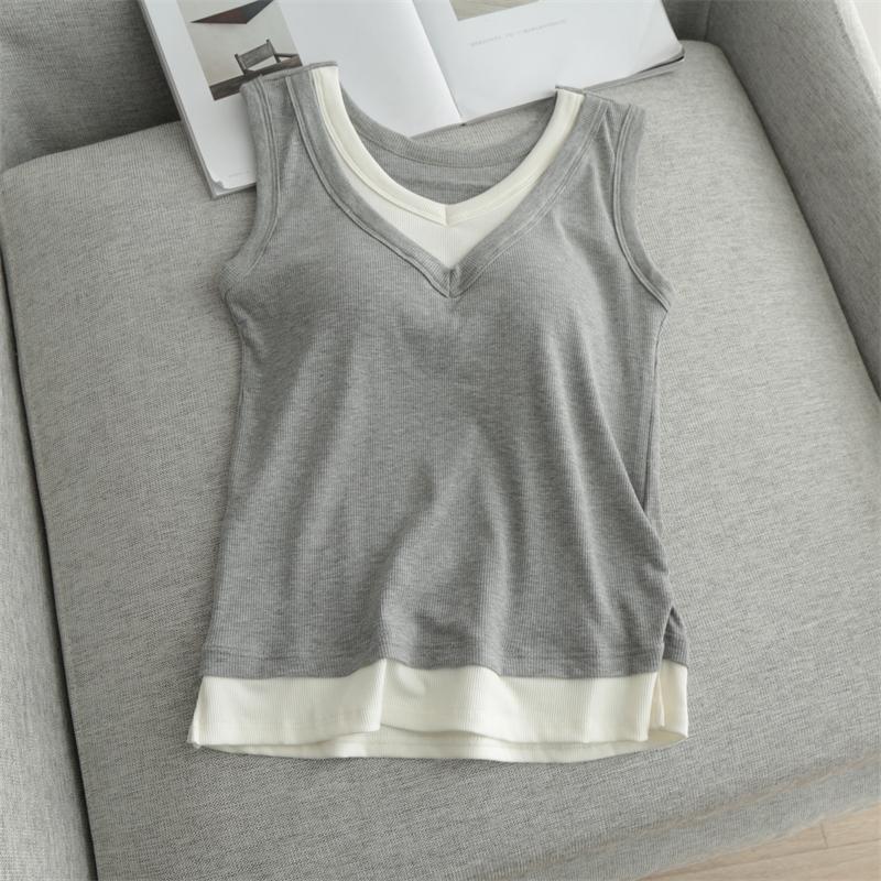 

Large Color Block V-Neck Camisole with Integrated Chest Pad for Women M (for under 120 jin) серый/белый