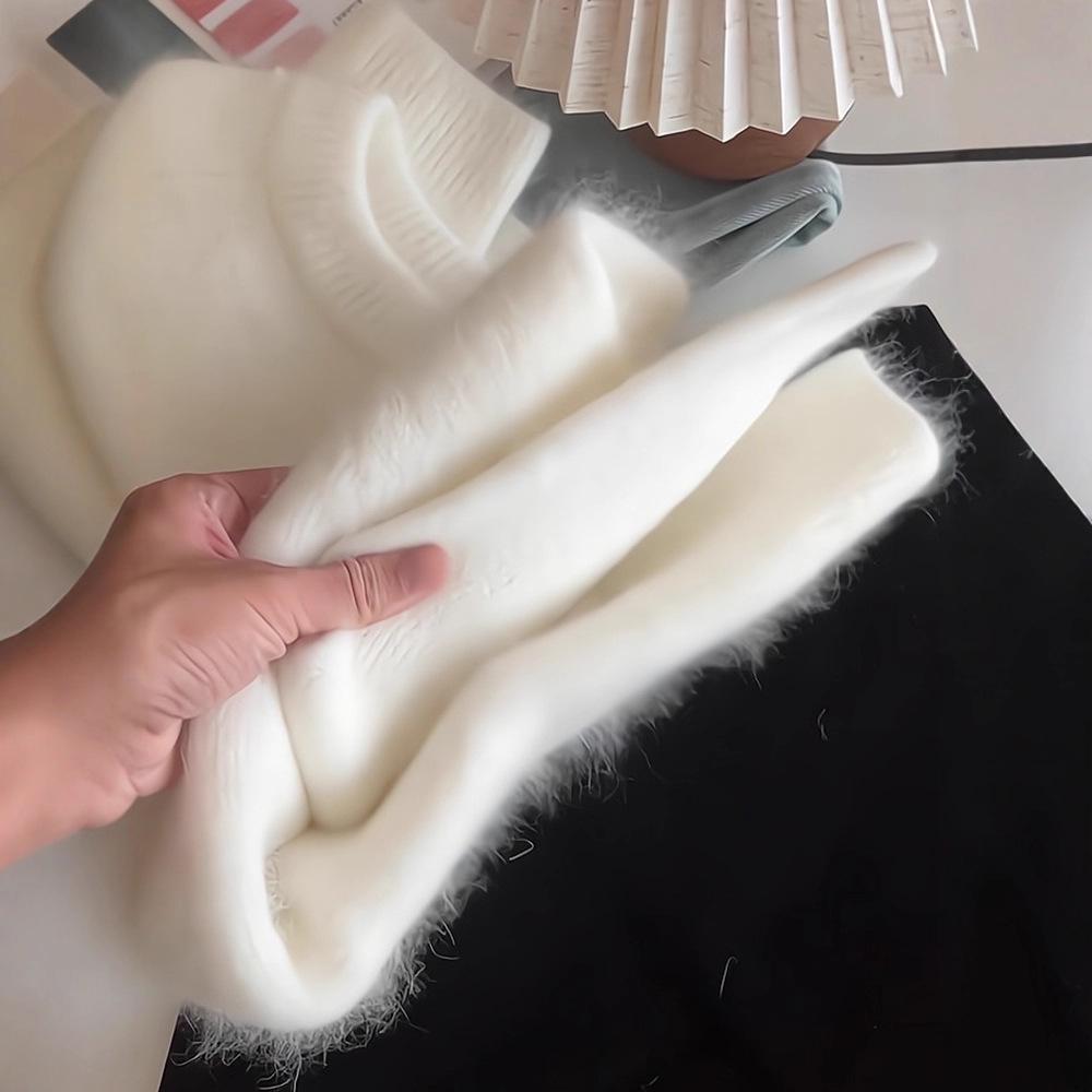Korean Style Soft & Fluffy Women's Pullover Sweater - Autumn/Winter Knitwear, Loose Fit, Milk-Toned, Round Neck, Thickened Inner Layer