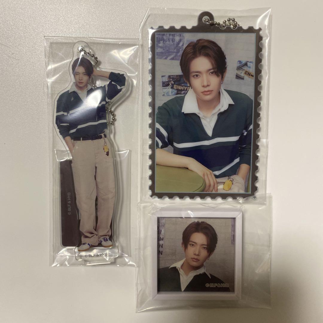 

[USED] ENHYPEN SEGA Lucky Lottery Heeseung Acrylic Stand Keychain Magnet