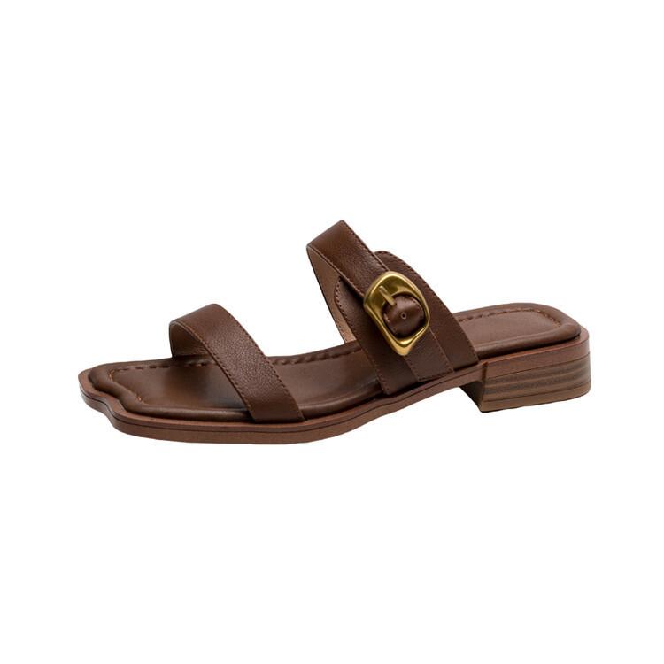 French retro one-word slippers women's summer wear 2025 new square head low-heeled open-toed cool slippers large size