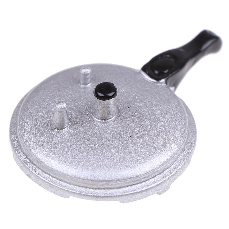 Cooking Utensil Pressure Cooker Kitchen Tools 1:12 Scale Dollhouse Miniature