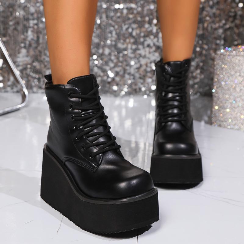 

Модная женская обувь 2024 года, осень, новые водонепроницаемые и нескользящие женские панк-сапоги на толстой подошве, удобные, универсальные, большого размера, женская обувь 41