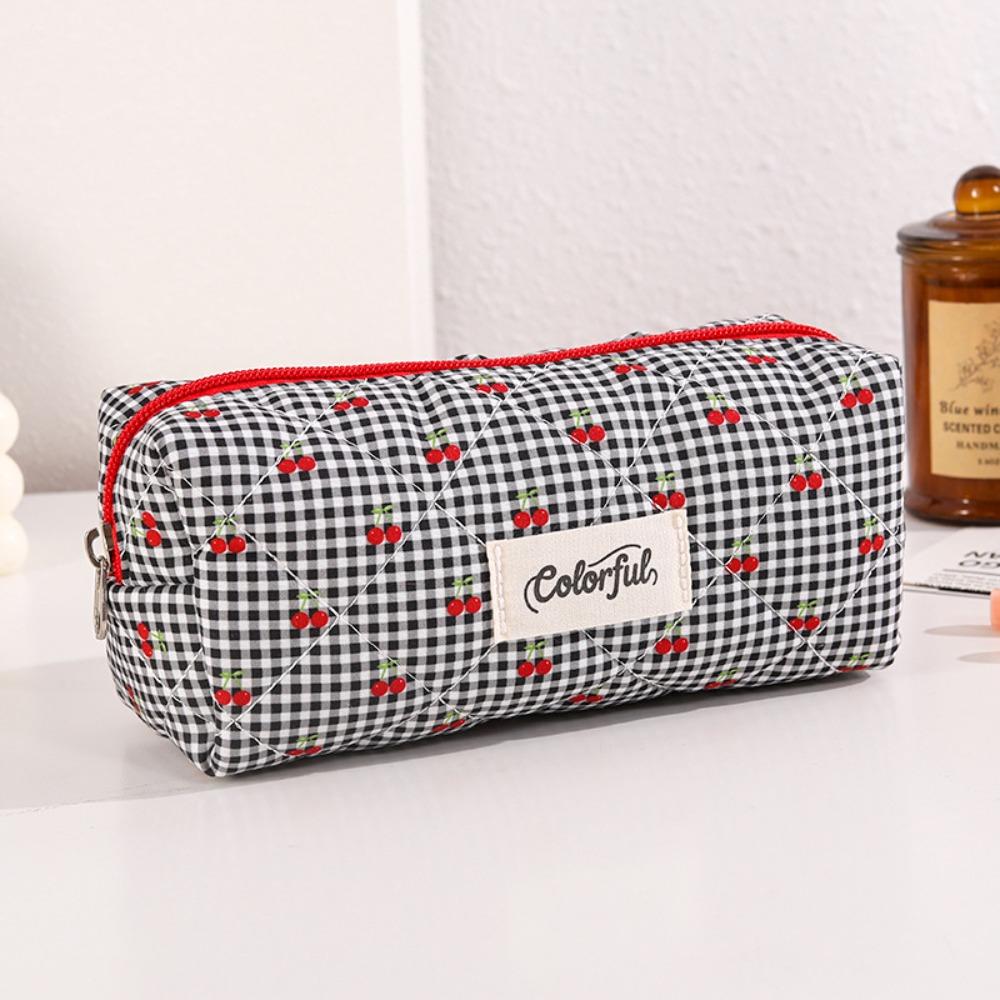 Nuovo Astuccio con Stampa Ciliegie a Quadri Grande Capacità Design con Zip Borsa per Penne Organizer Multifunzione per Cancelleria Scuola Ufficio