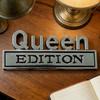 Queen Edition 3D Sticker 2 Pieces Metal 3D Waterproof Bumper Decals Queen Edition Metal Car Emblem For Trucks SUVs Motorcycle