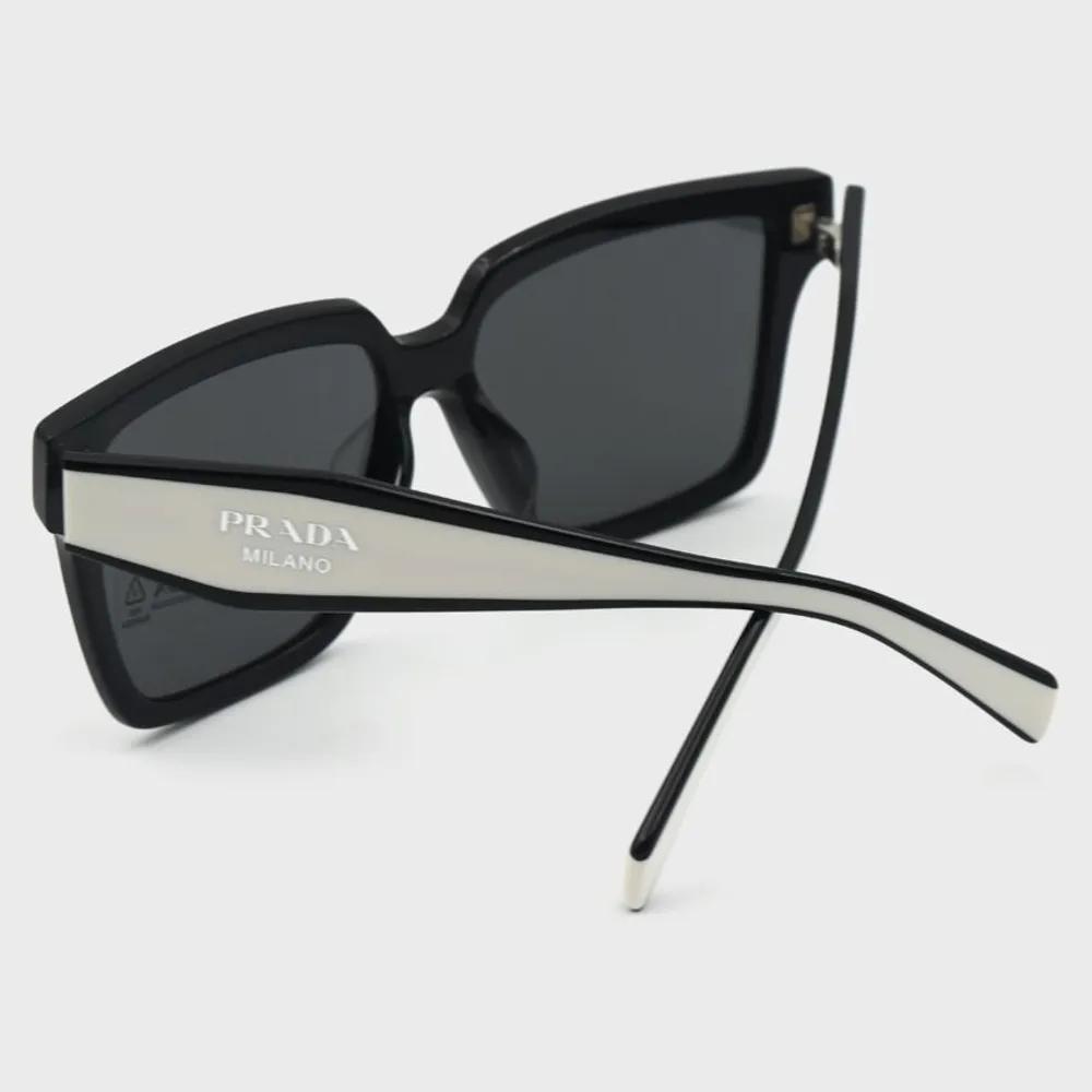 Prada Sunglasses SPR24Z-F