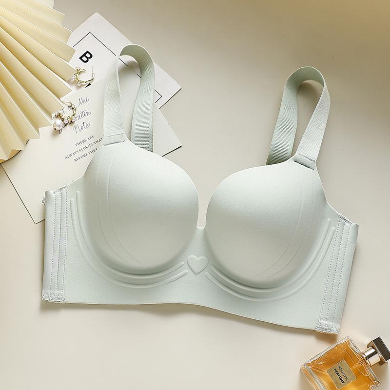Solid color large cup without steel ring, double breasts, thin large size bra cover gathered to prevent sagging