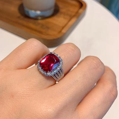 Jewelry Ring Female Simulation Color Treasure Retro Wind Ring Shining Diamond Women 10 * 12