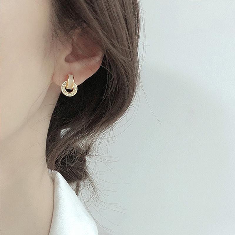2024 Trendy Elegant Zircon Stud Earrings: Simple, Short, and Personalized Style
