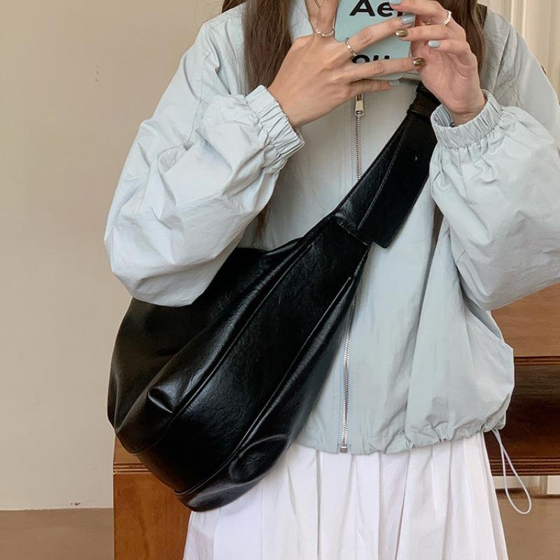 Large-capacity Dumpling Bag, Retro Commuting Casual Single-shoulder Crossbody Tote Bag