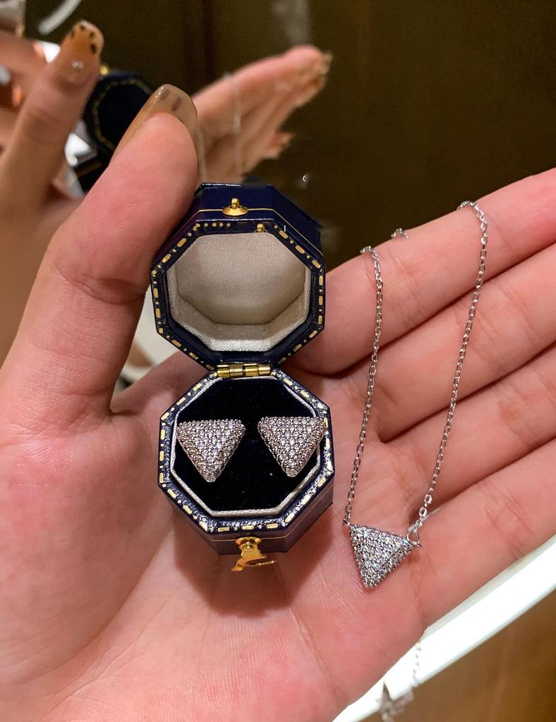Chic Zircon Triangle Stud Earrings & Necklace Set: Trendy Light Luxury Clavicle Chain Jewelry