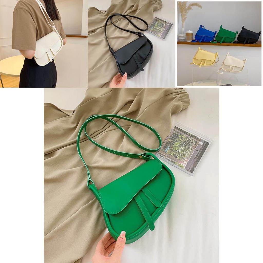 Trendy Retro Shoulder Bag With Car Line Stitching Detail