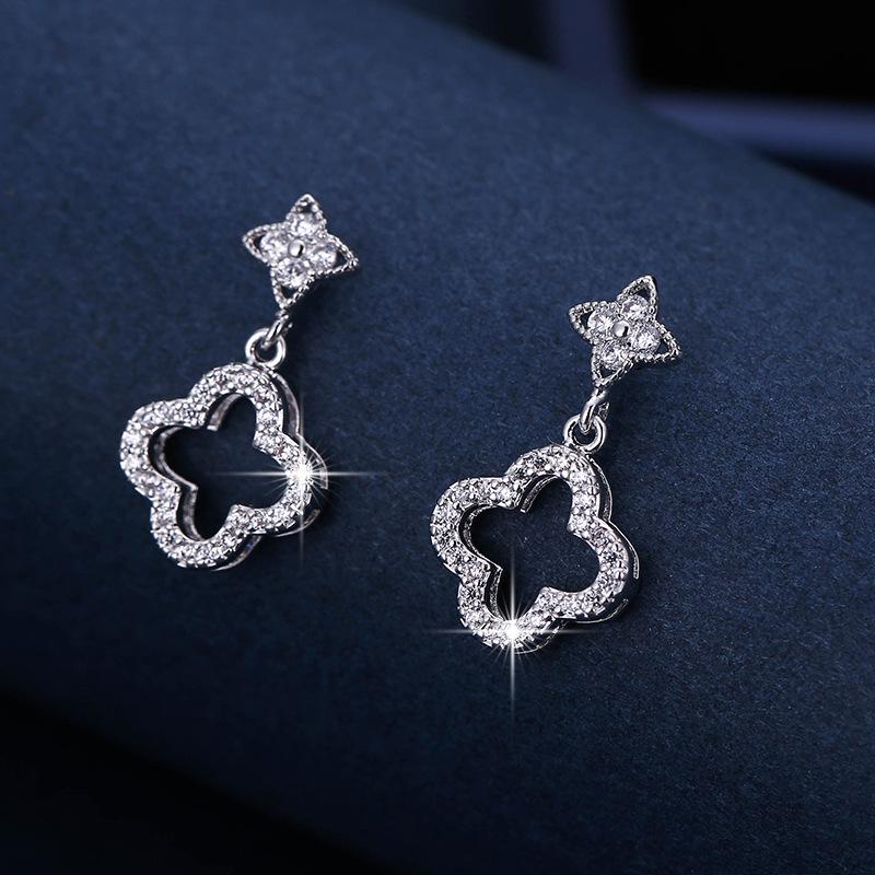 2021 Korean Style Rhinestone Butterfly Copper Stud Earrings with Gold Hook