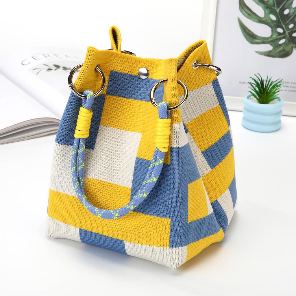 Stylish Women's Knitted Bucket Handbag – Casual, Versatile & Portable