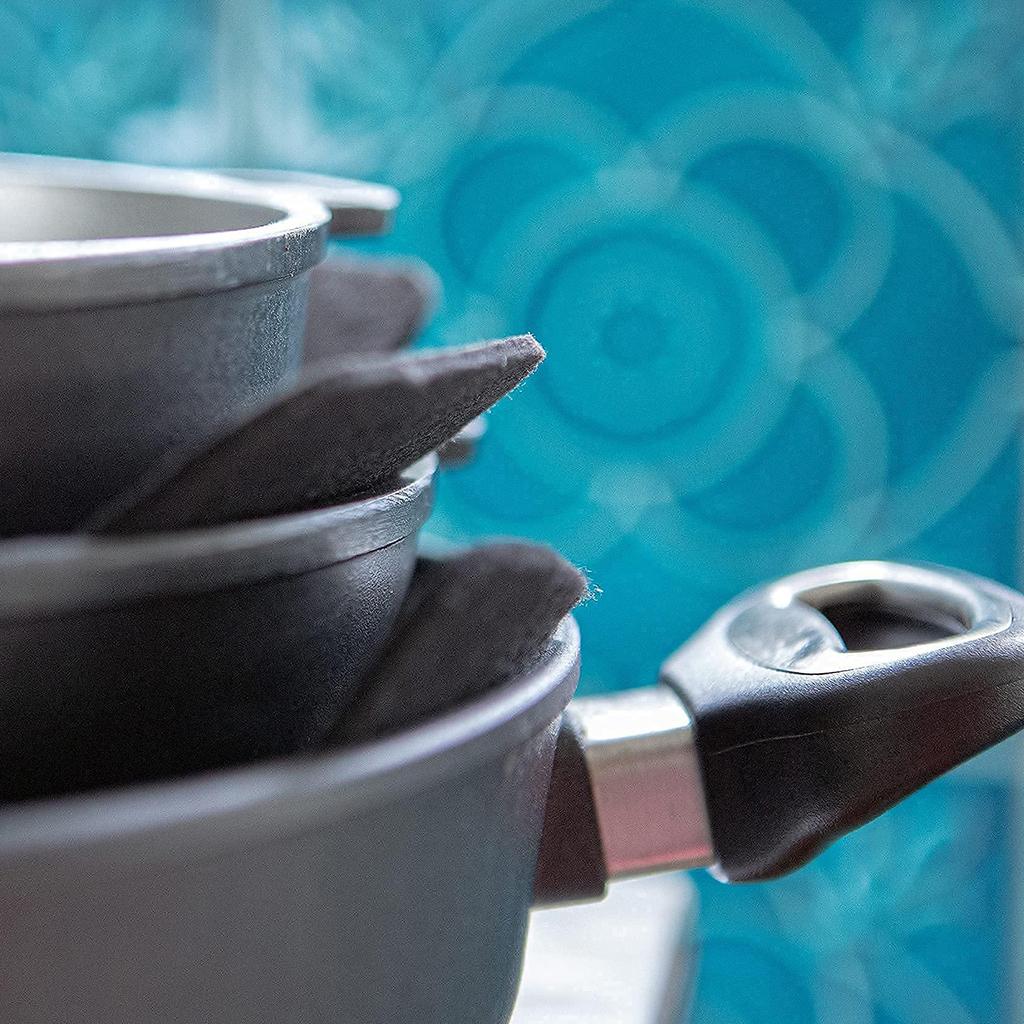 8Pcs Pot Dividing Protector Non Scratch Hot Pot Mat Multifunction Pan Protector Pad Non-Woven Fabric for Storing Stacking Pan