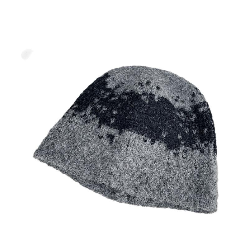 Contrast color plaid knitted fisherman's hat Children's autumn and winter thickened warm wool hat Versatile washbasin hat