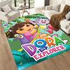I tappeti quadrati Dora And Boots Adventure sono un'ottima scelta per soggiorni, camere da letto, decorazioni per la casa e come regali.