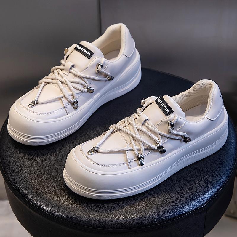 

Маленькие белые туфли женские весна 2025 новые повседневные на плоской подошве универсальные кожаные женские туфли с мелким вырезом для бега с увеличением высоты одинарные туфли 40 бежевый