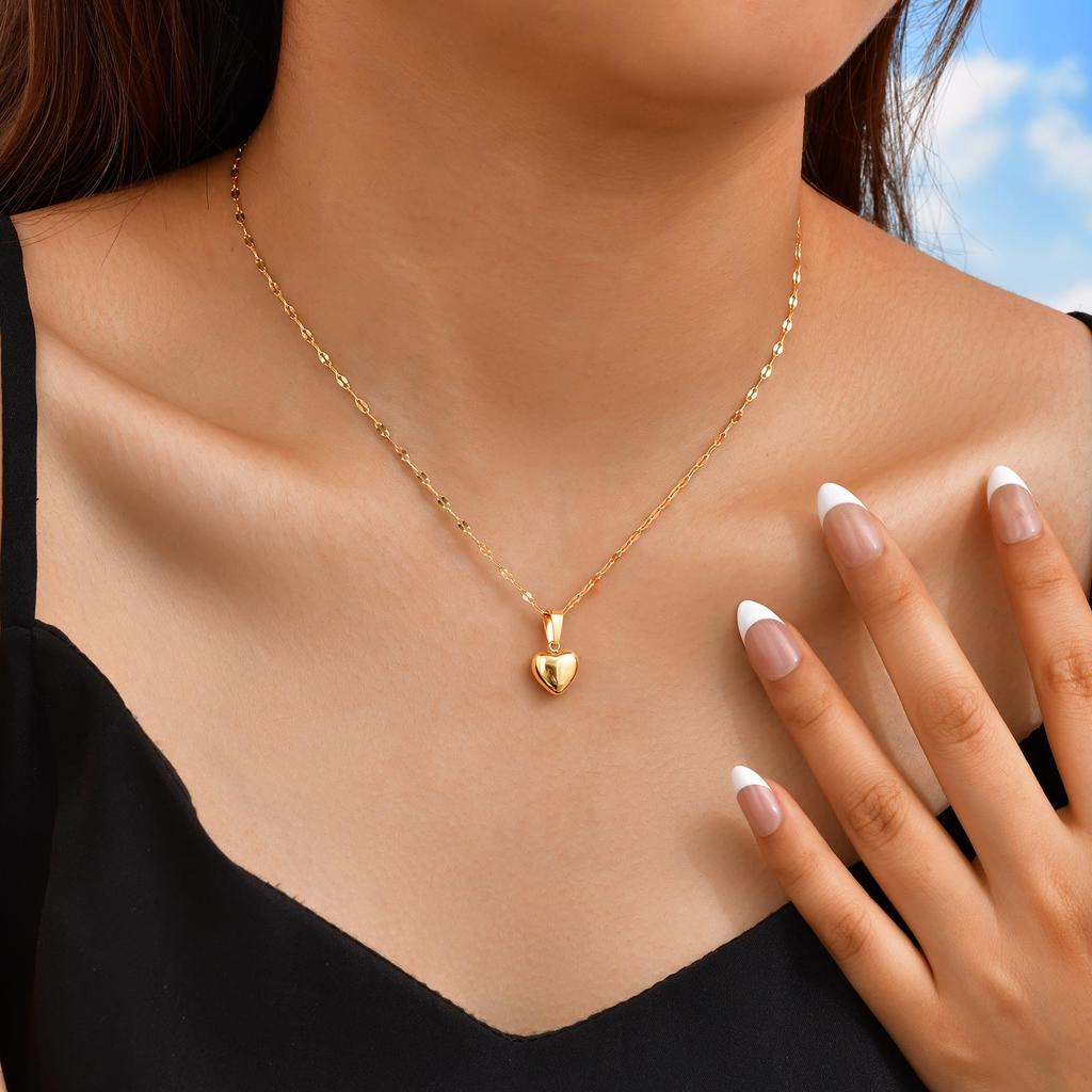 Fashion Love Heart Pendant Necklace for Women, Layering Necklaces Stainless Steel Minimalist Jewelry Free Nickel