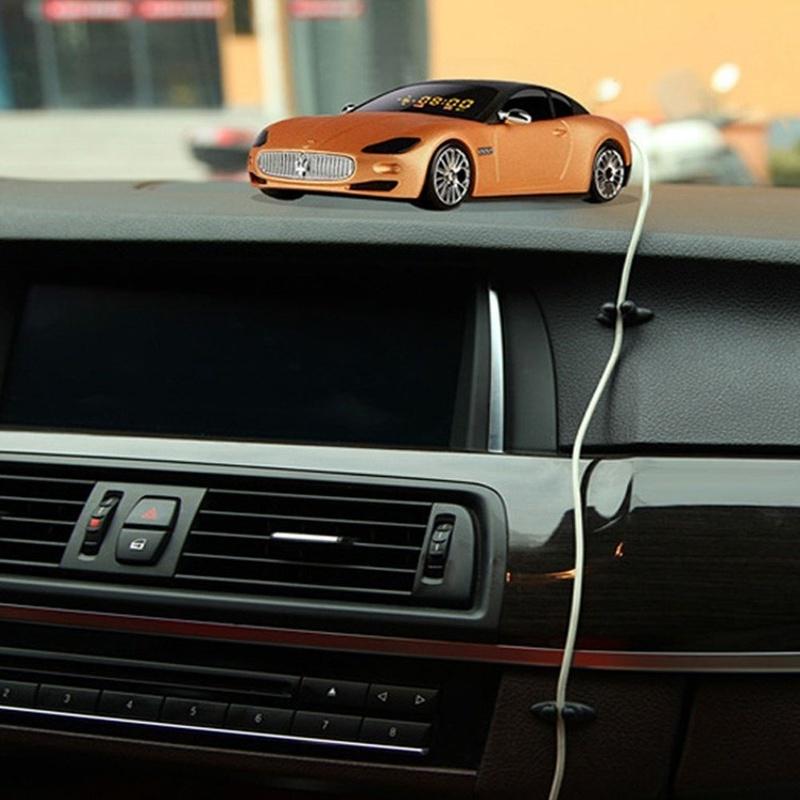 Klasik Araç Şarj Cihazı Hattı Toka Kelepçesi Kulaklık/USB Kablosu Araba Klipsi