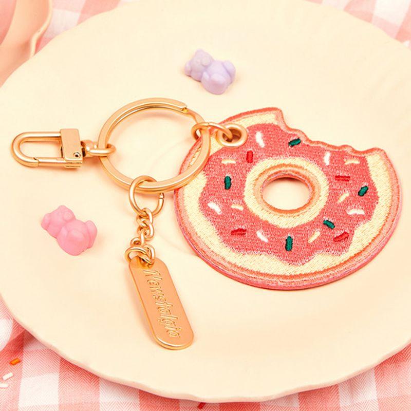 Newstalgia Embroidered Keychain - Donuts