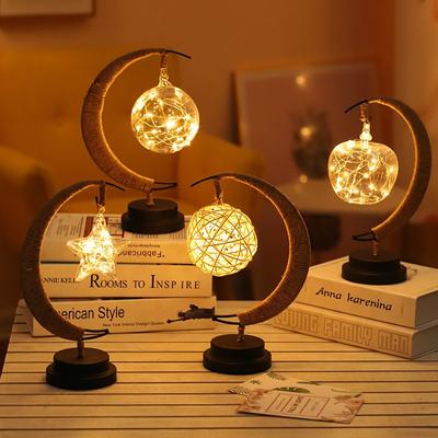 Led Stars / Lua / Maçã / Sepak Takraw / Presente de Natal Corda de Cânhamo Artesanal Ferro Forjado Luz Noturna Decoração de Sala de Festa Luz