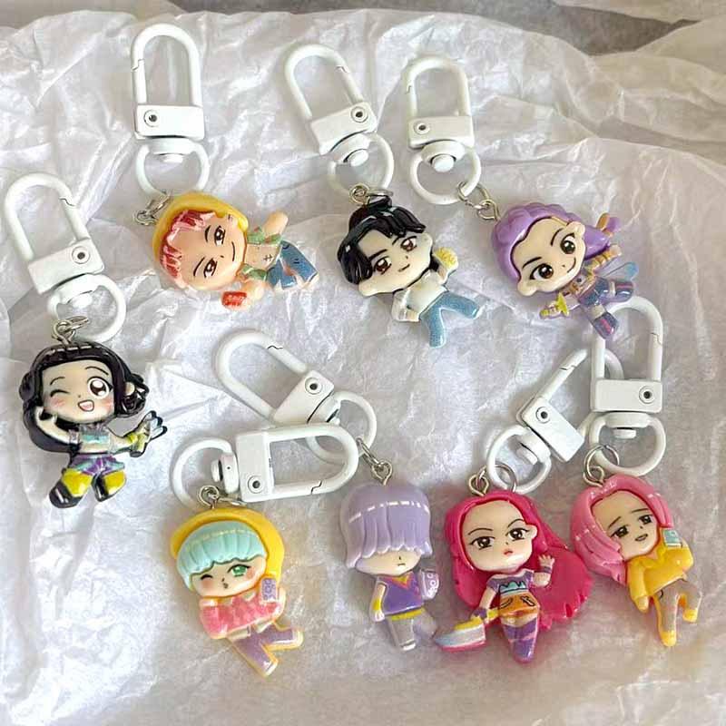 4/8 Stück Niedlicher Kpop Dämonenjäger Schlüsselanhänger Cartoon Anime Harzpuppe Dekorativer Anhänger Rucksackdekoration Schmuckzubehör Geschenk